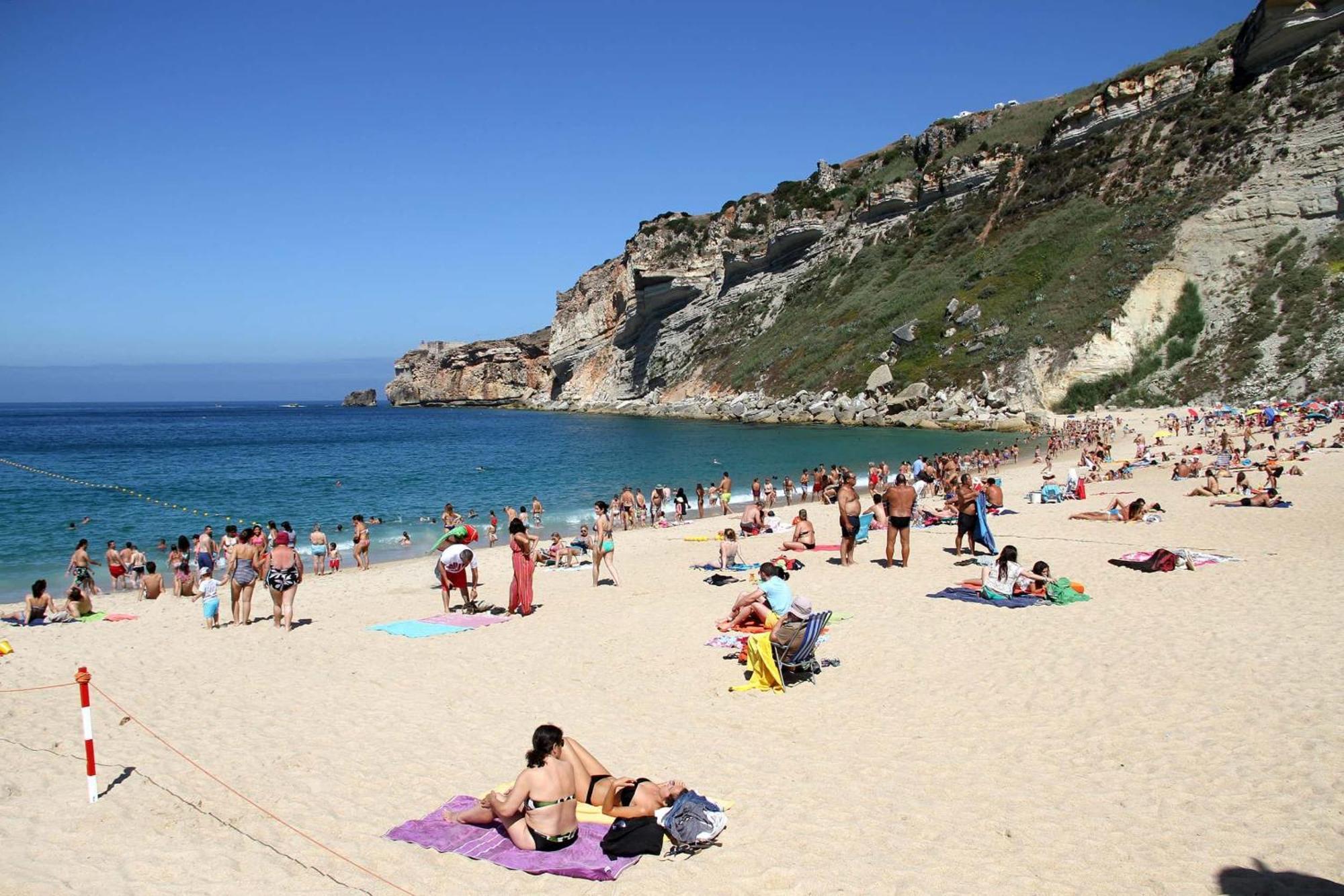 Beach House Alzira - Centro Historico Da Nazaré Buitenkant foto